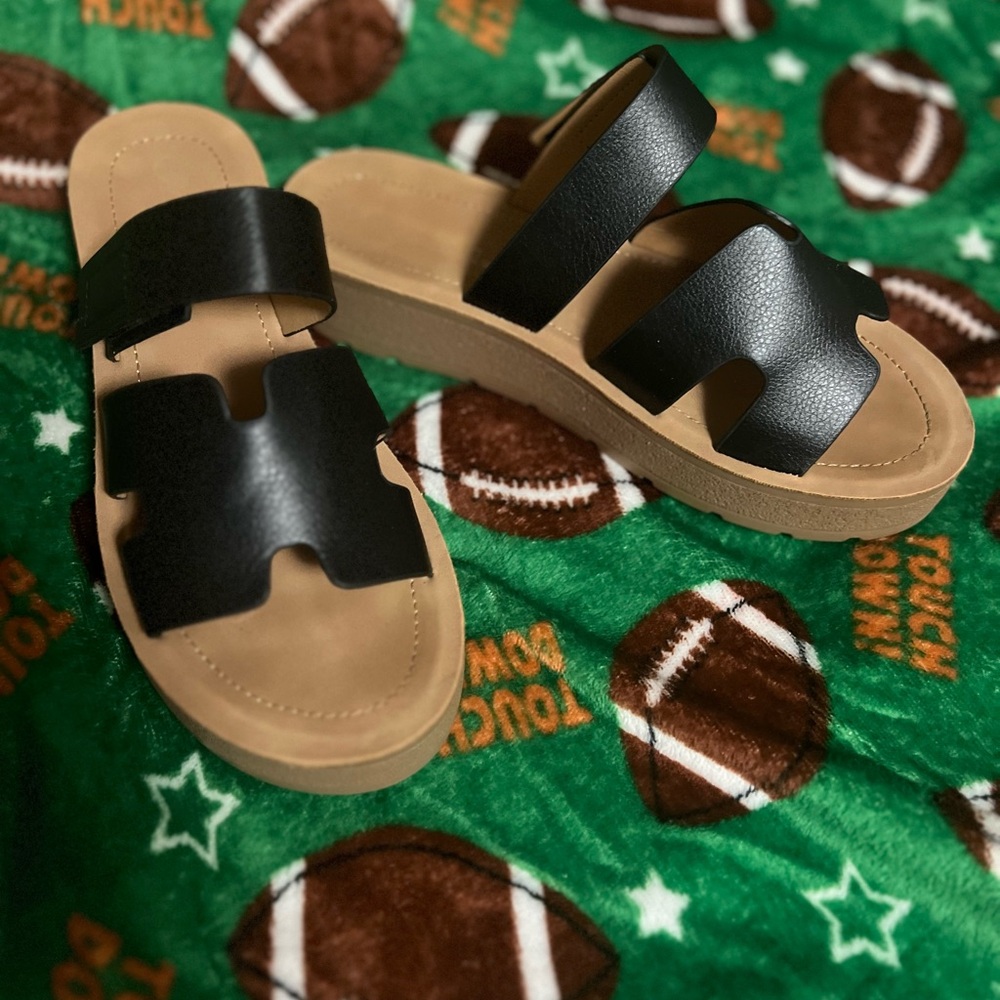 Soda Black and Tan Women's Sandals